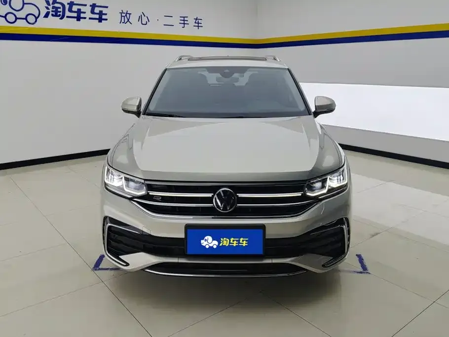 Volkswagen Tiguan L — фото 3