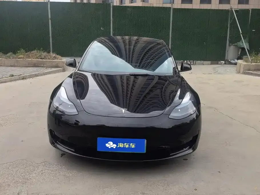 Tesla Model 3 — фото 5