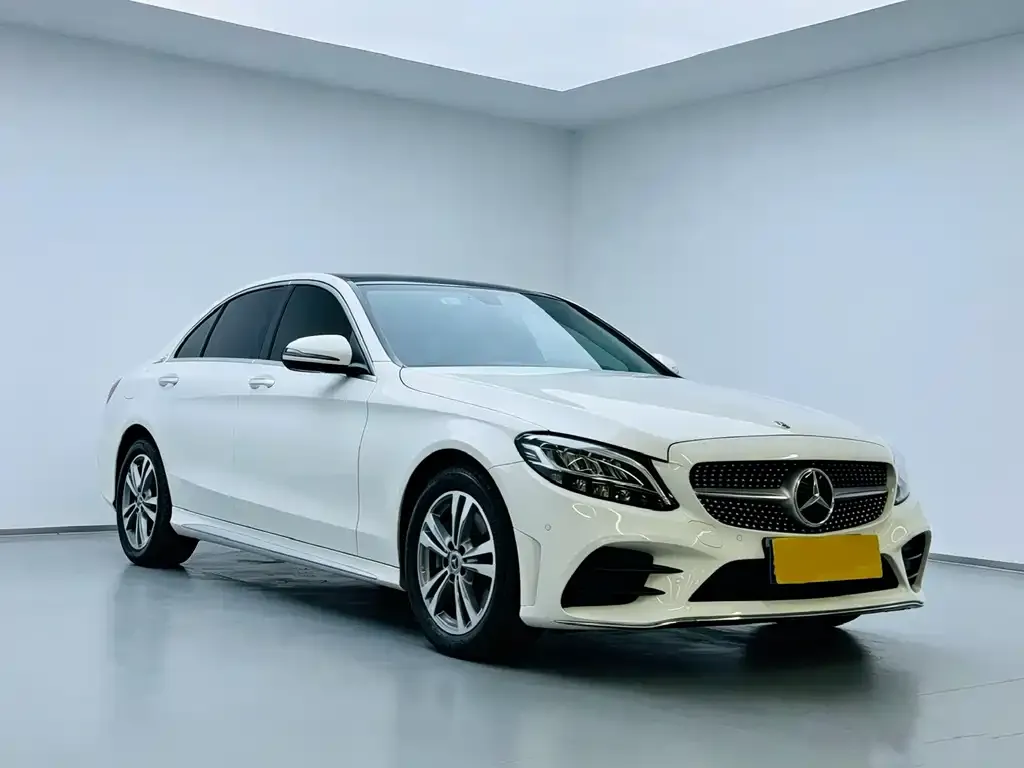 Mercedes-Benz C-Class — фото 4