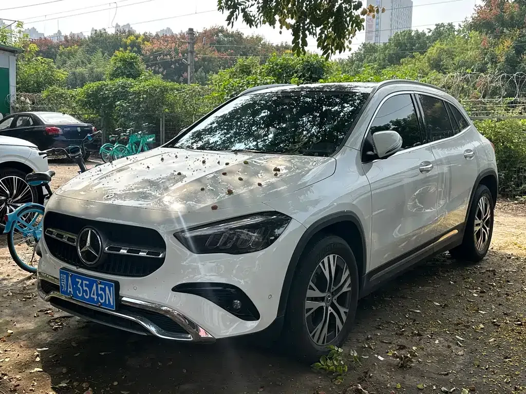 Mercedes-Benz GLA — фото 1