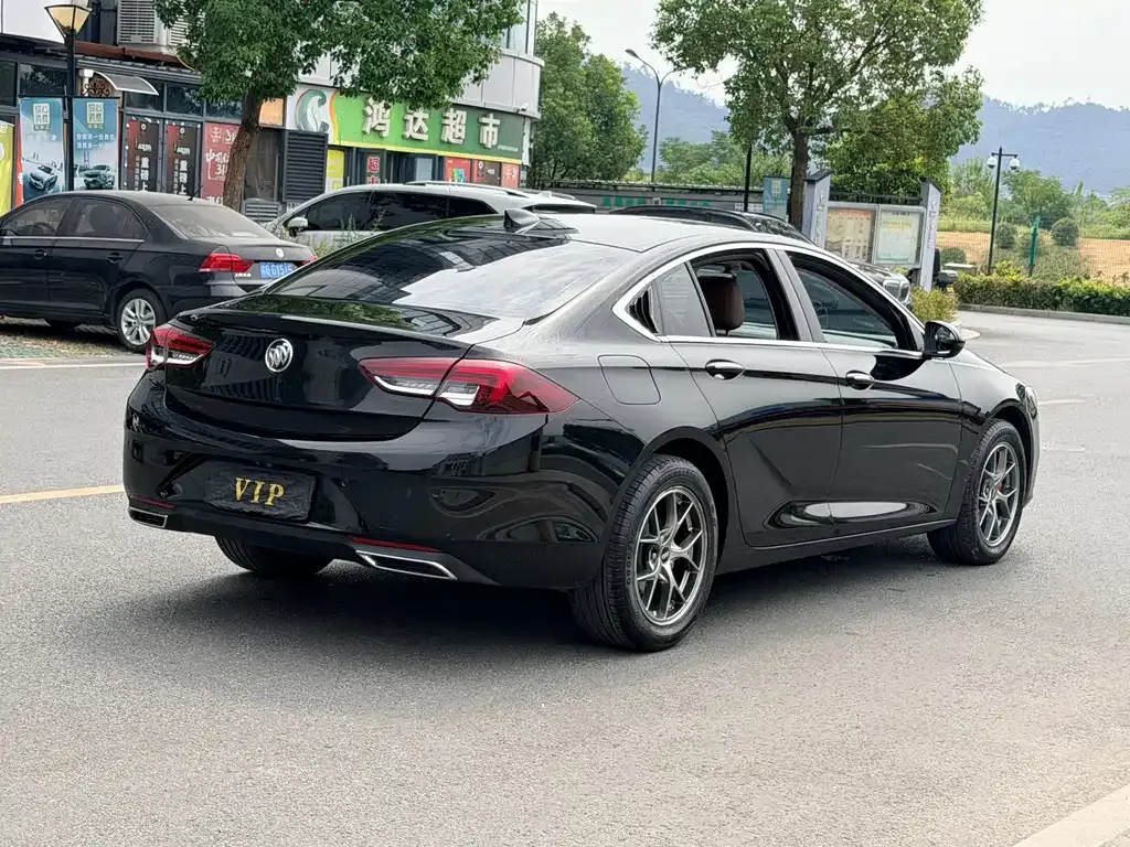 Buick Regal — фото 5