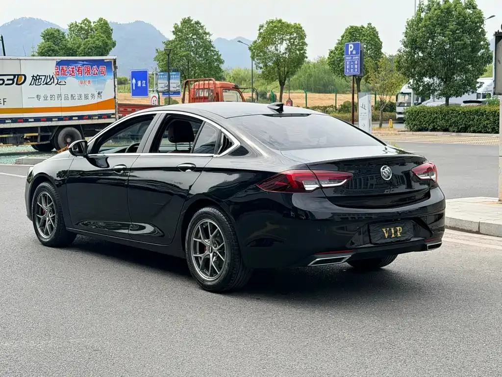 Buick Regal — фото 4