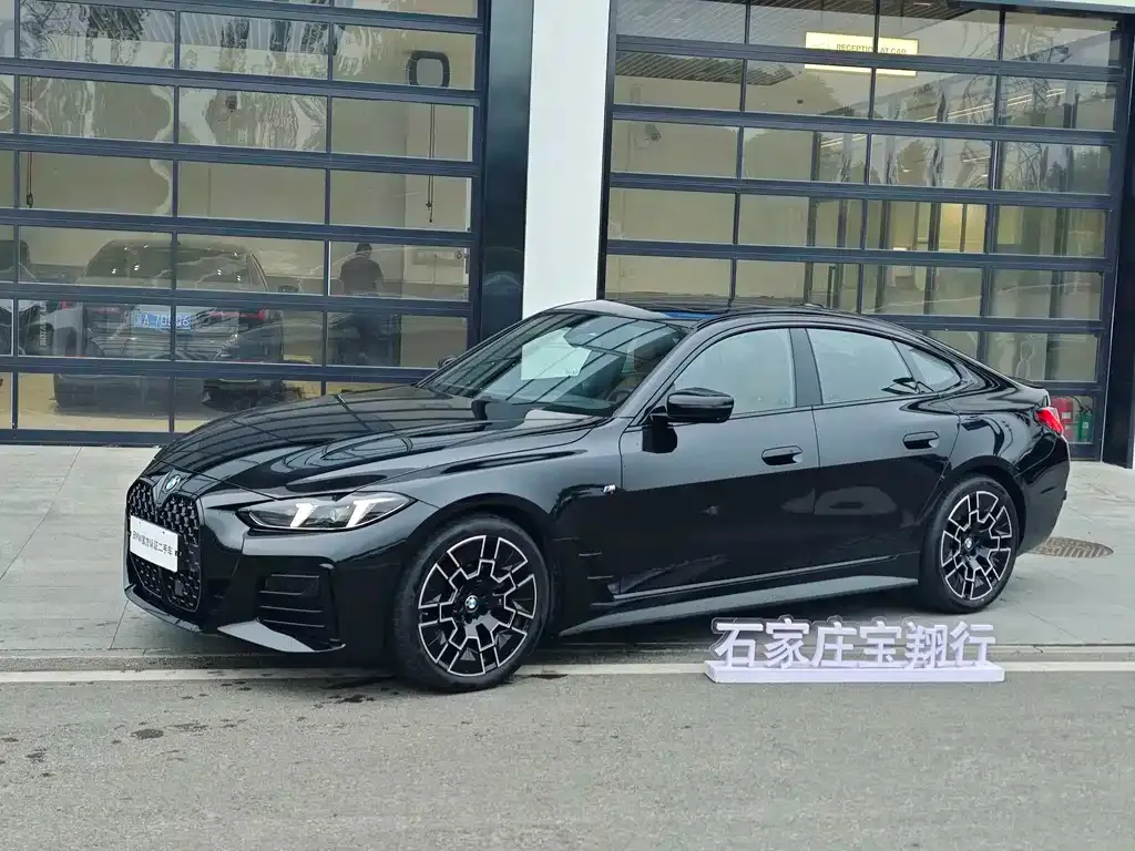 BMW 4 Series — фото 1