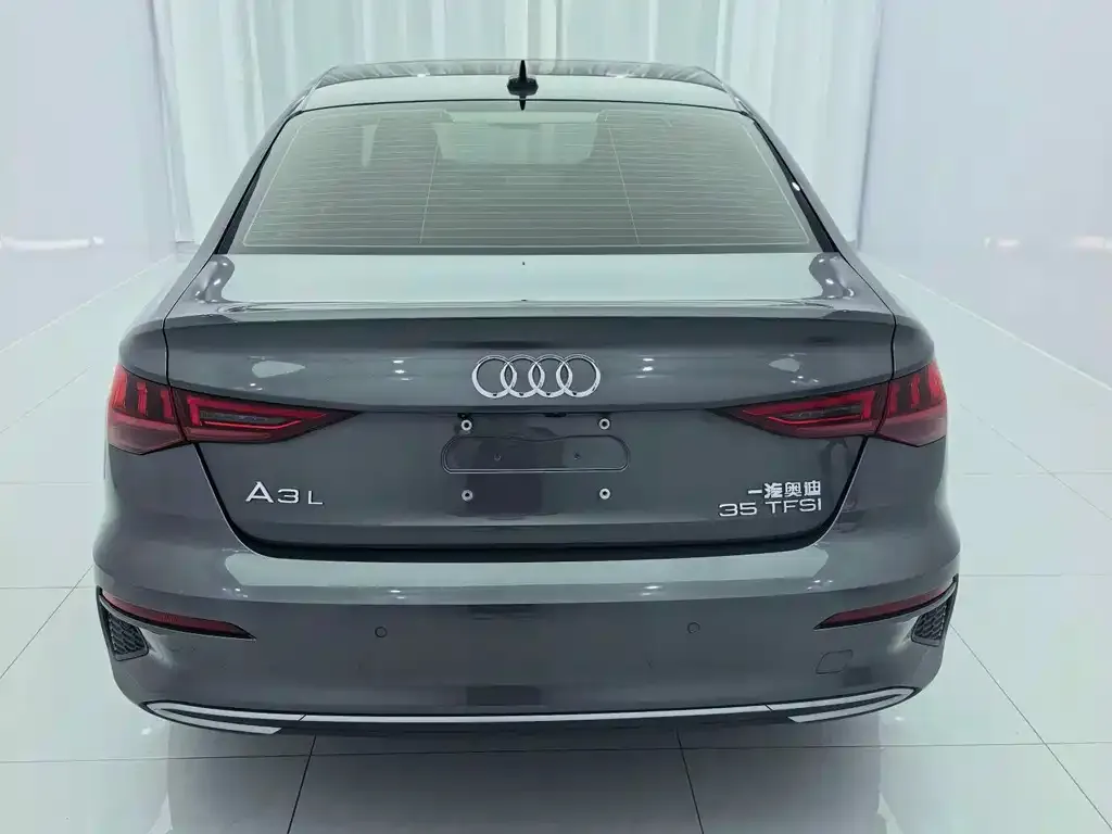 Audi A3 — фото 2