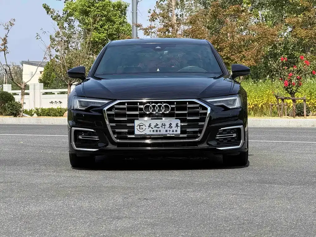 Audi A6L — фото 9