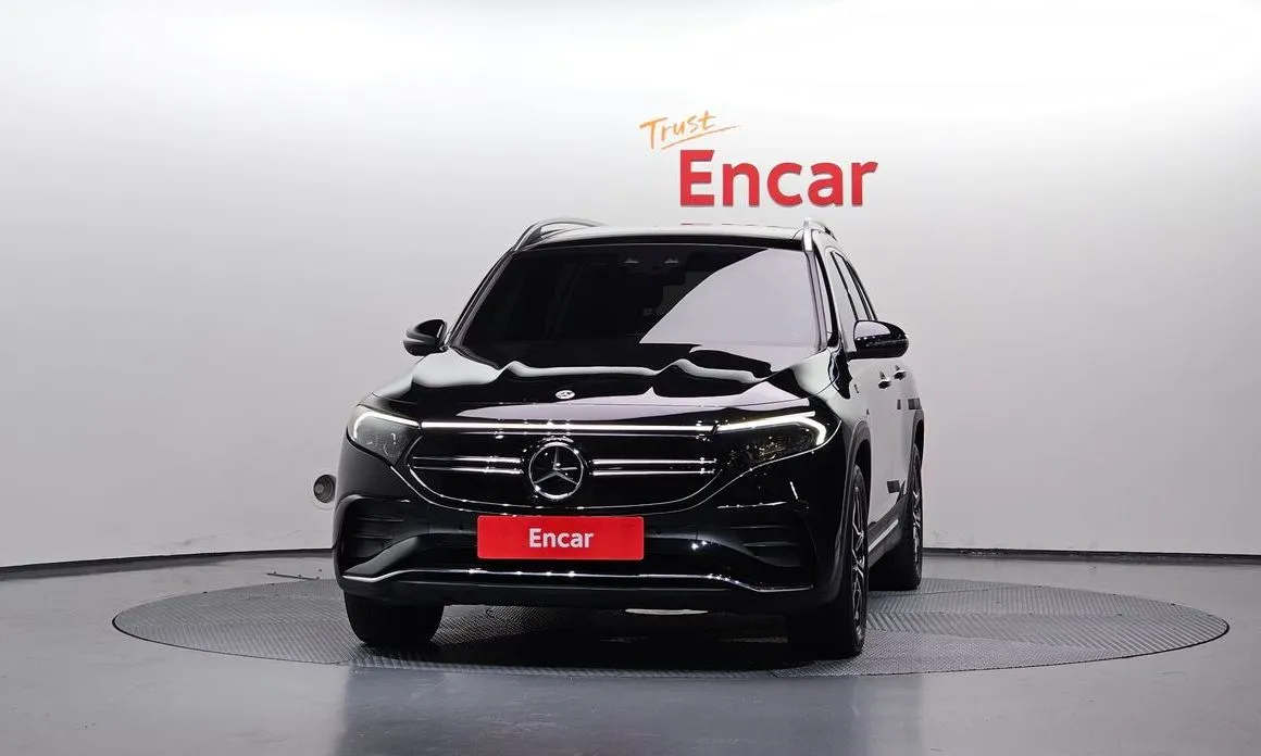 Mercedes-Benz EQB — фото 2