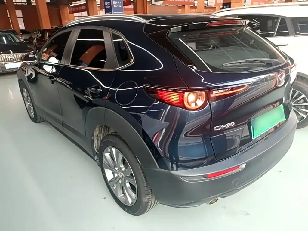 Mazda CX-30 — фото 5