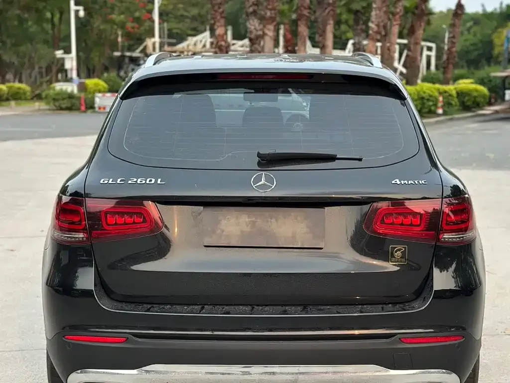 Mercedes-Benz GLC — фото 9