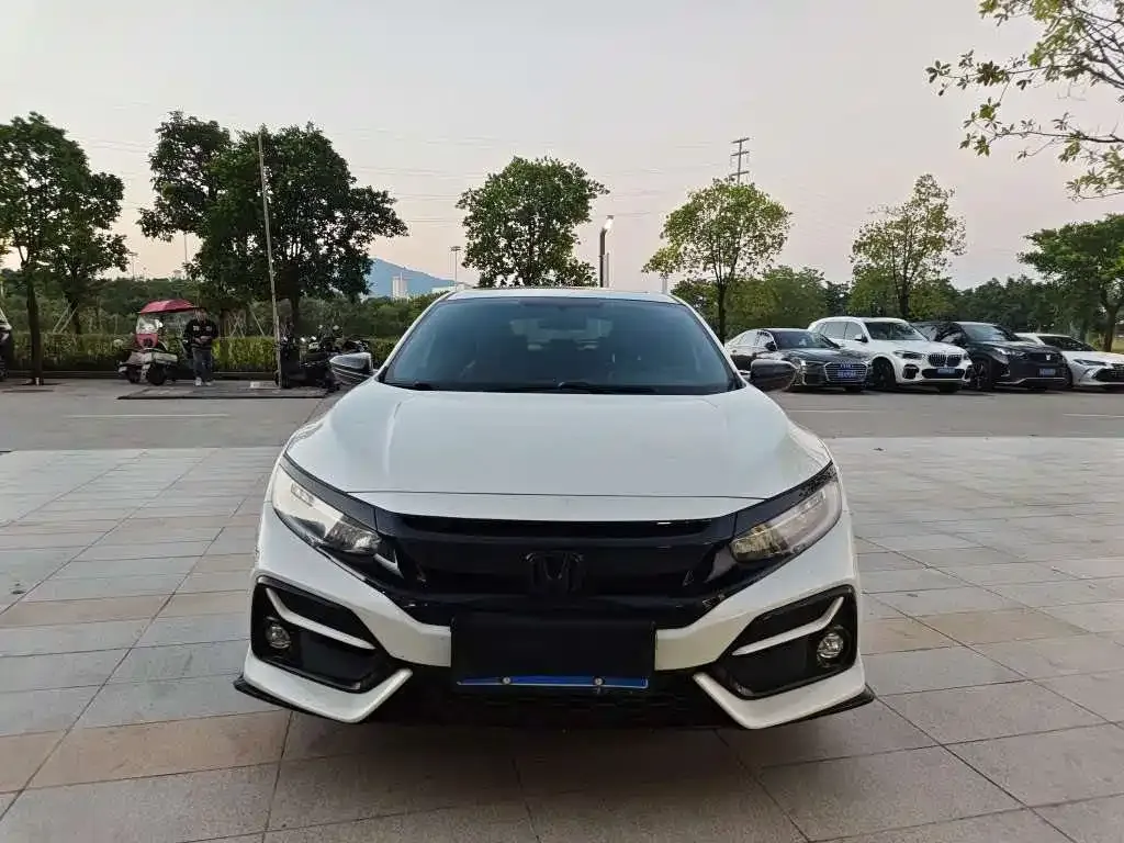 Honda Civic — фото 5