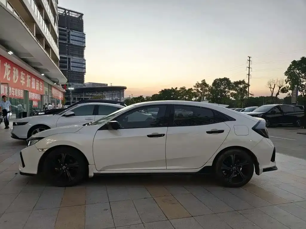 Honda Civic — фото 3