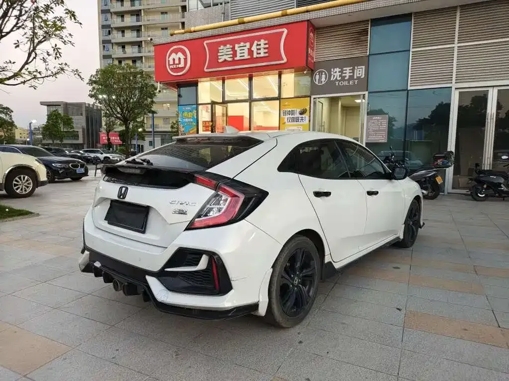 Honda Civic — фото 9