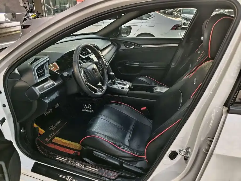 Honda Civic — фото 6