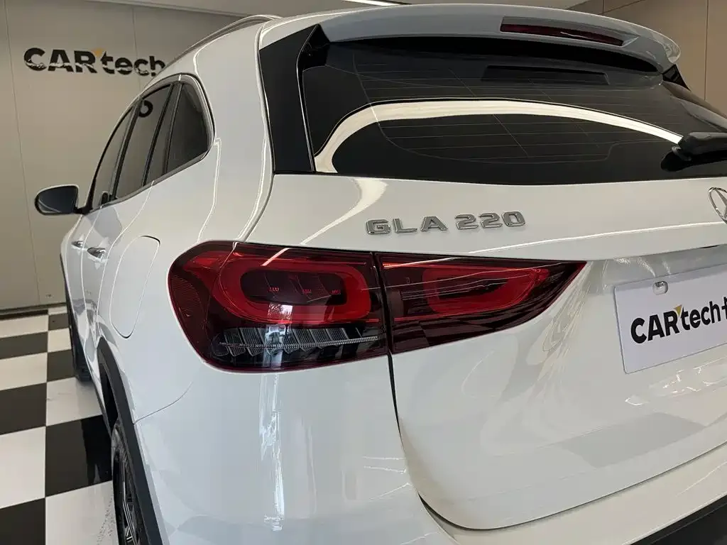 Mercedes-Benz GLA — фото 9