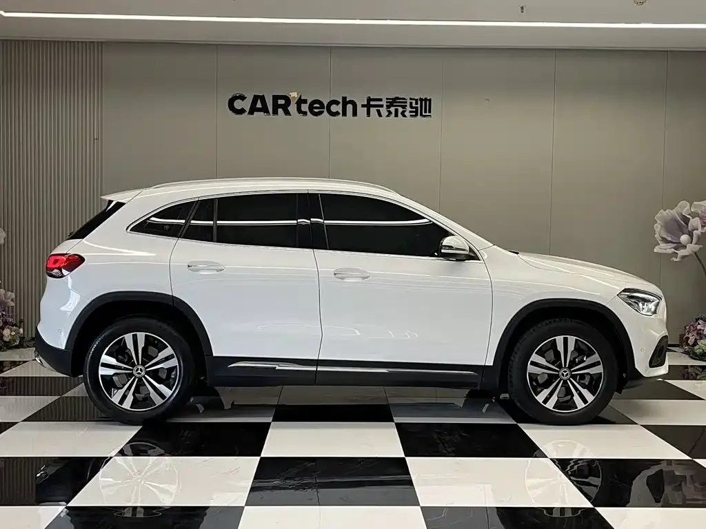 Mercedes-Benz GLA — фото 5
