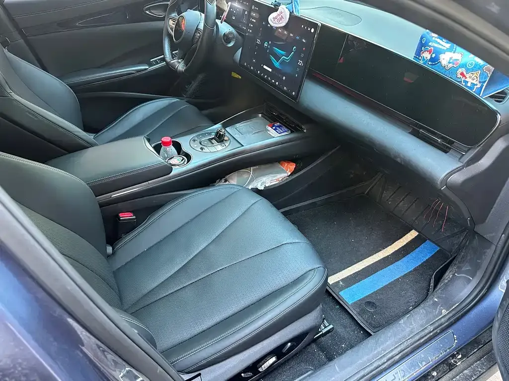 BYD Seal — фото 9