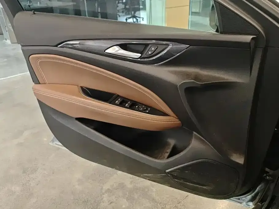Buick Regal — фото 7