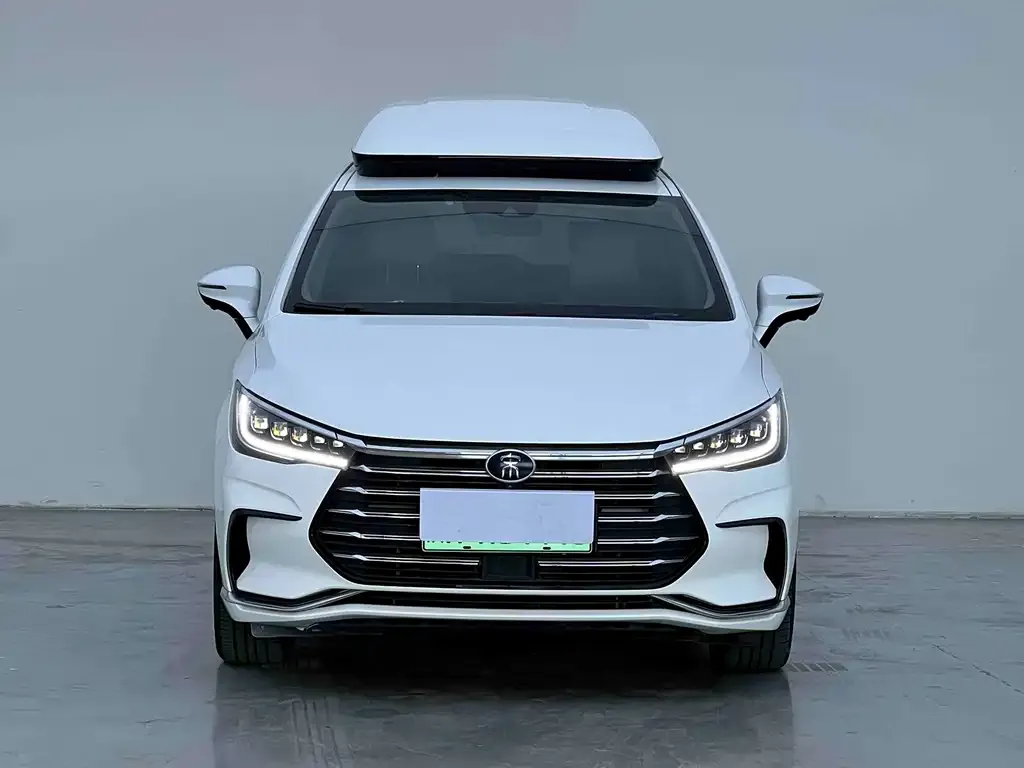 BYD MAX New Energy — фото 3