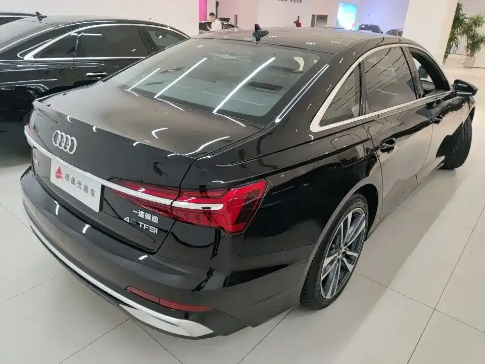 Audi A6L — фото 3