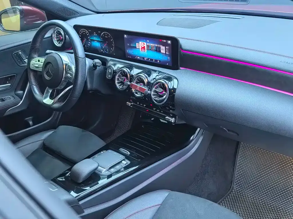 Mercedes-Benz CLA (Import) — фото 10