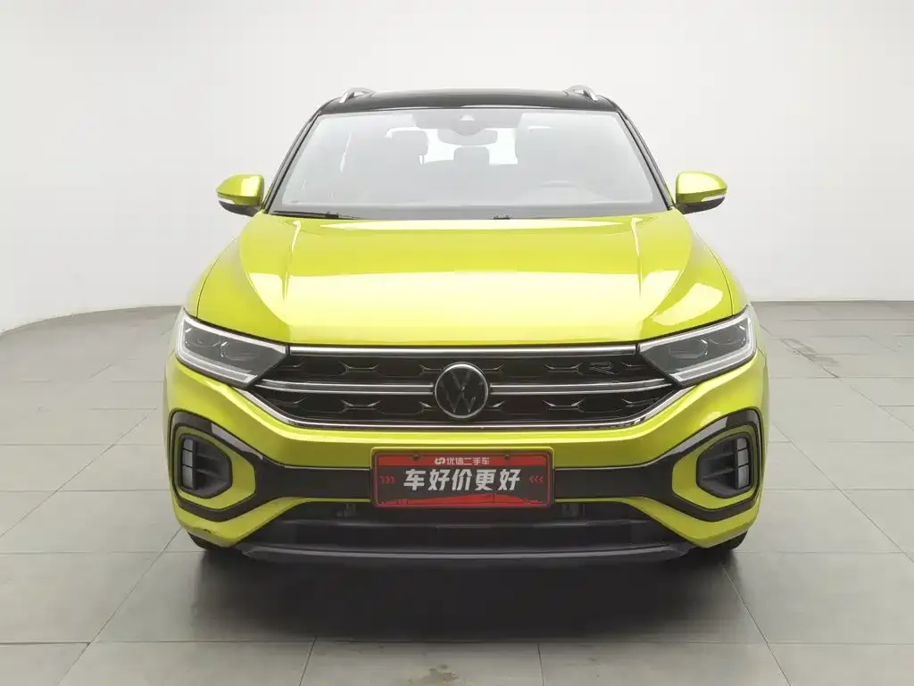 Volkswagen T-Roc — фото 6