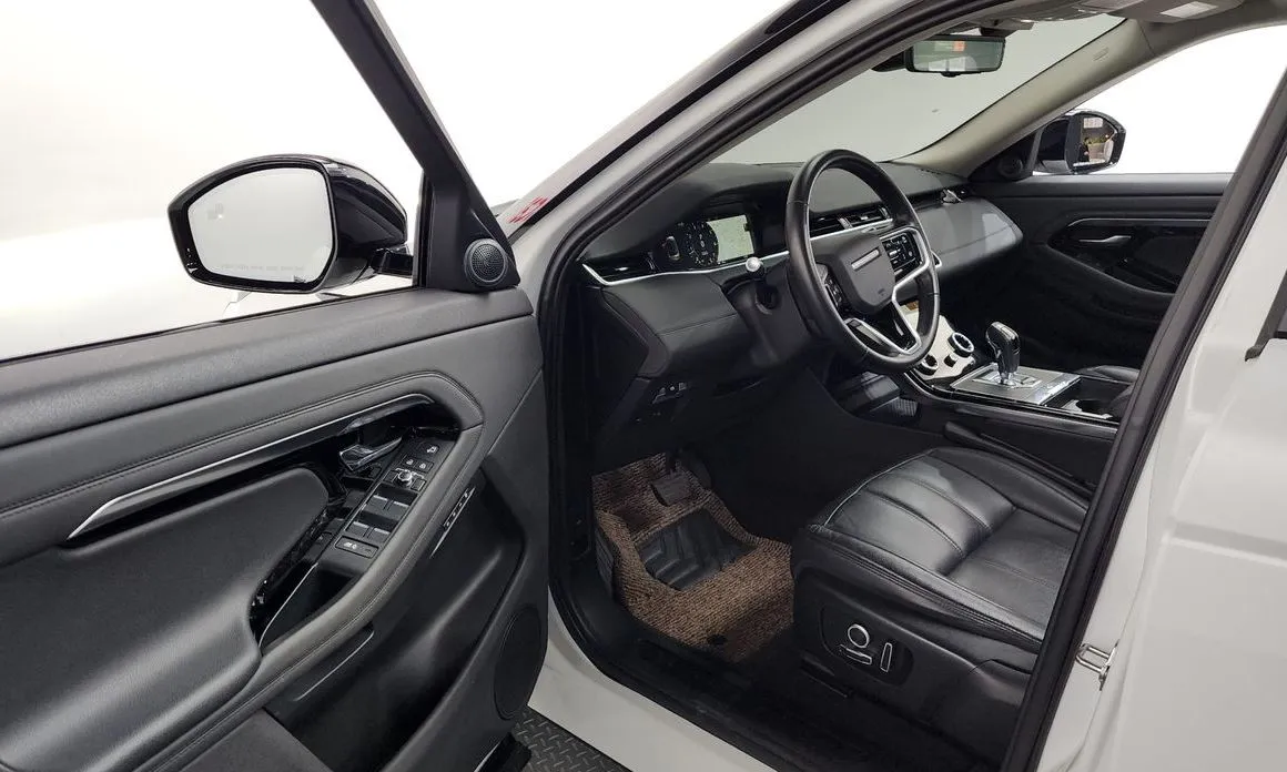 Land Rover Range Rover Evoque — фото 4
