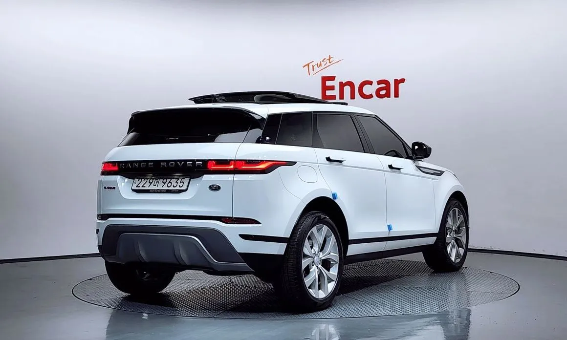 Land Rover Range Rover Evoque — фото 9