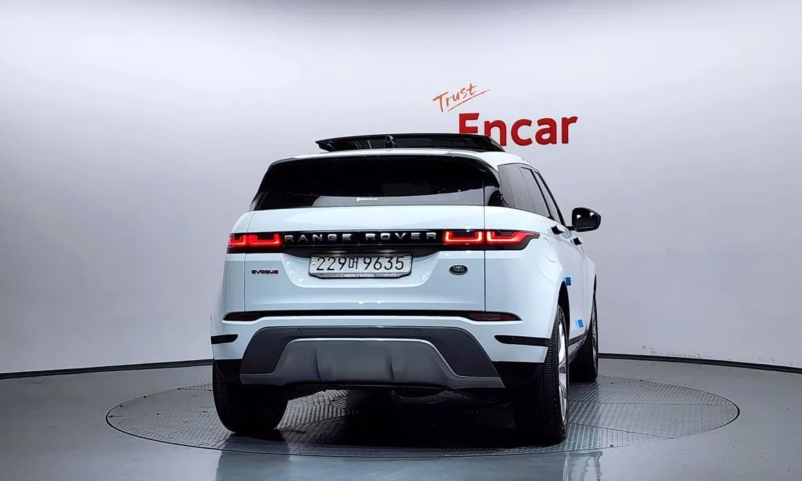 Land Rover Range Rover Evoque — фото 2