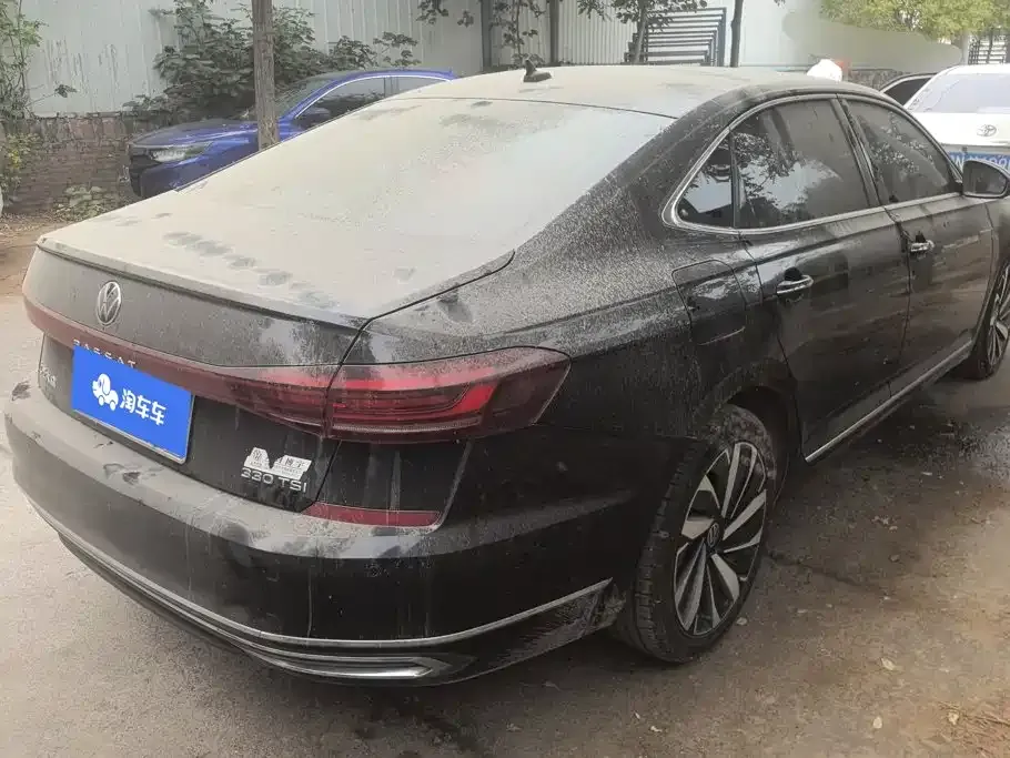 Volkswagen Passat — фото 10