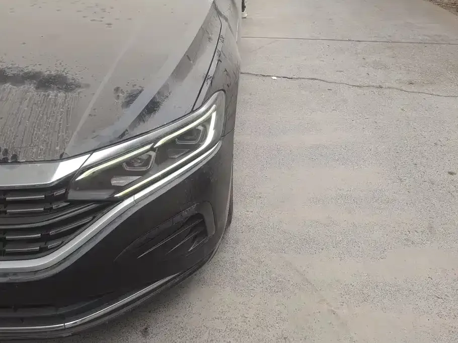 Volkswagen Passat — фото 5