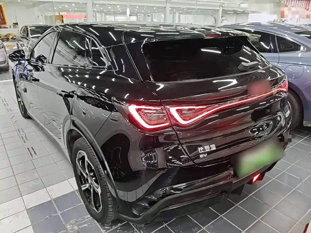 BYD Seal 06GT — фото 7