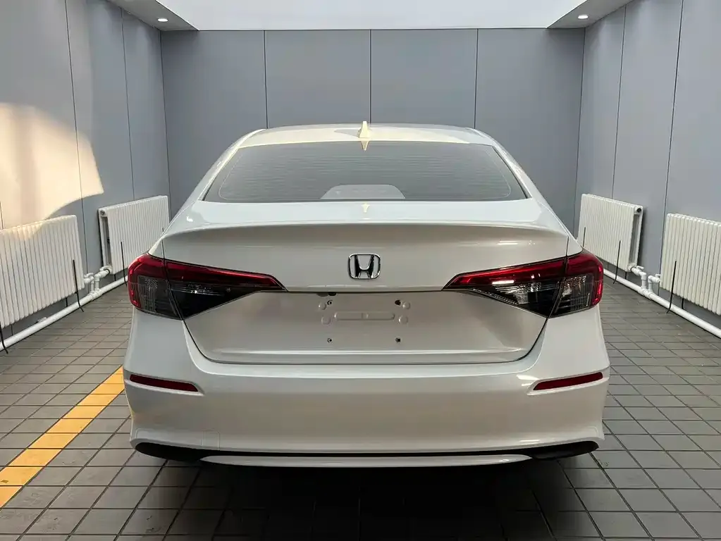 Honda Civic — фото 2