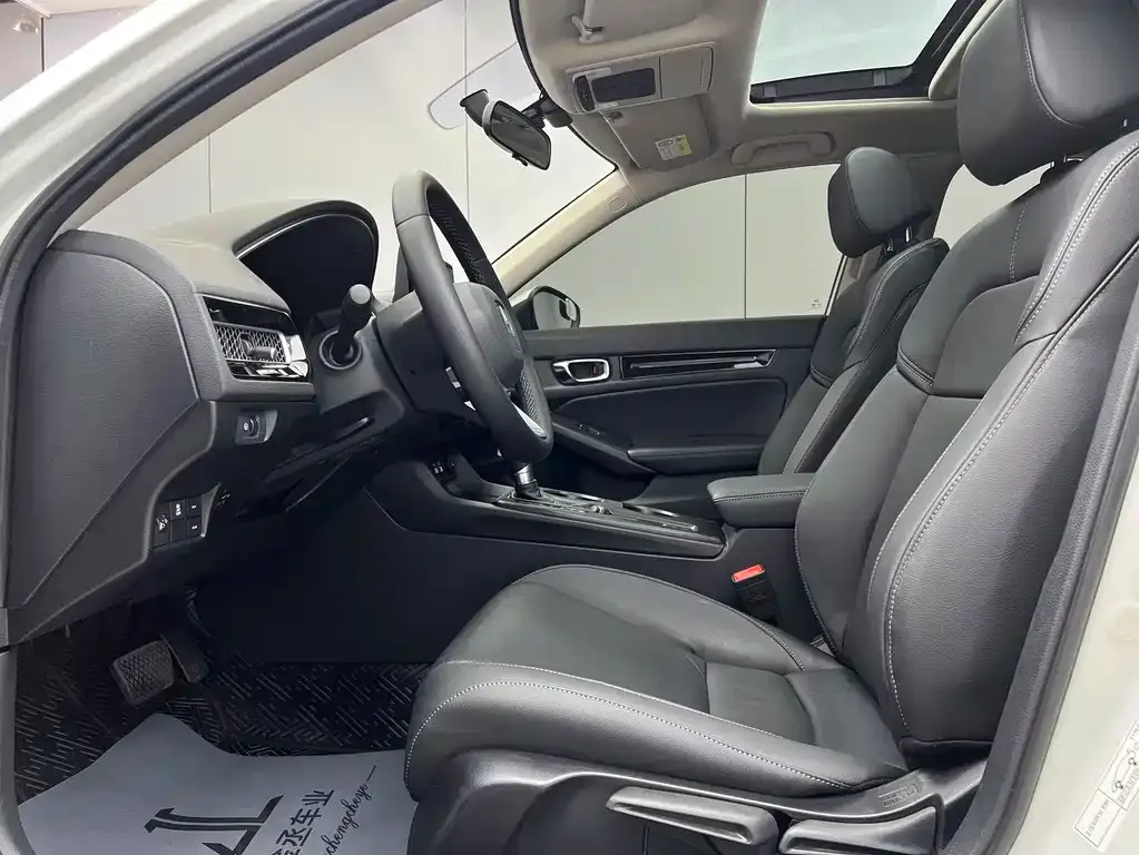 Honda Civic — фото 8
