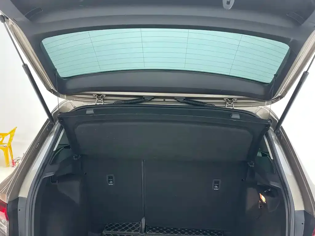 Skoda Karoq — фото 4