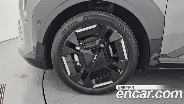 Kia EV3 — фото 3