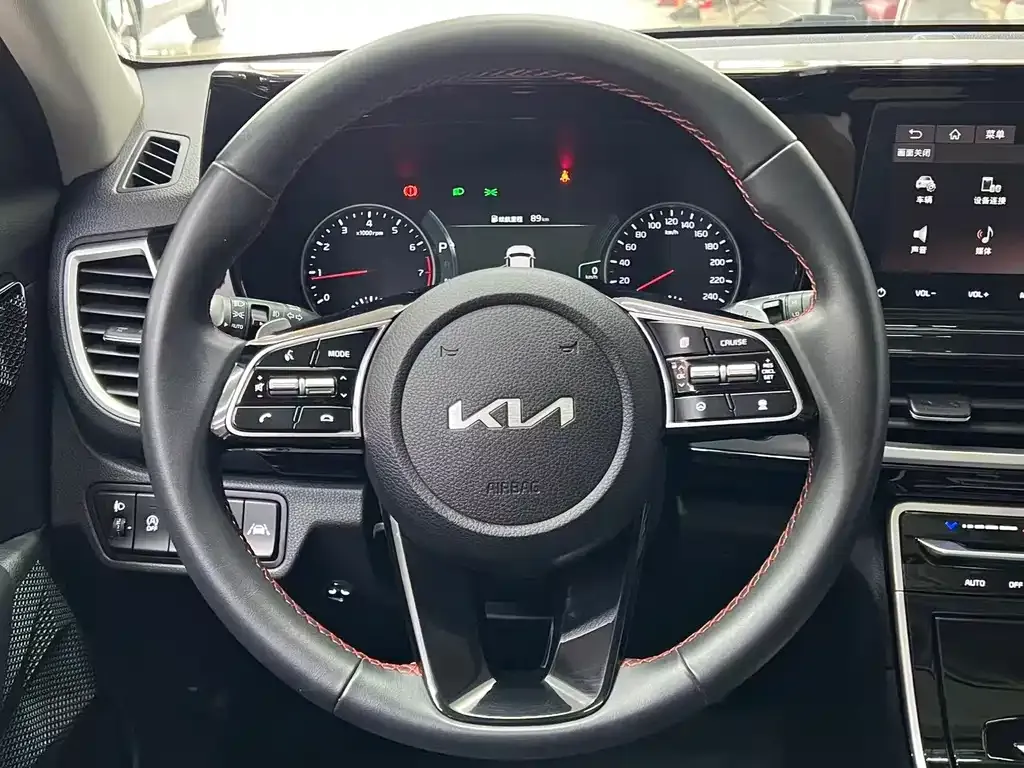 Kia KX3 — фото 6
