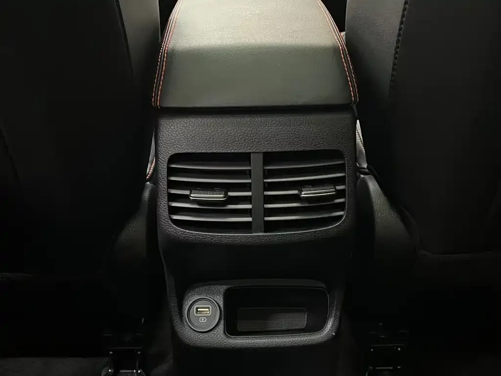 Kia KX3 — фото 3