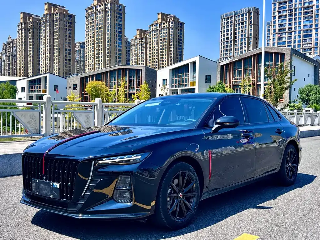 Hongqi H5 — фото 1
