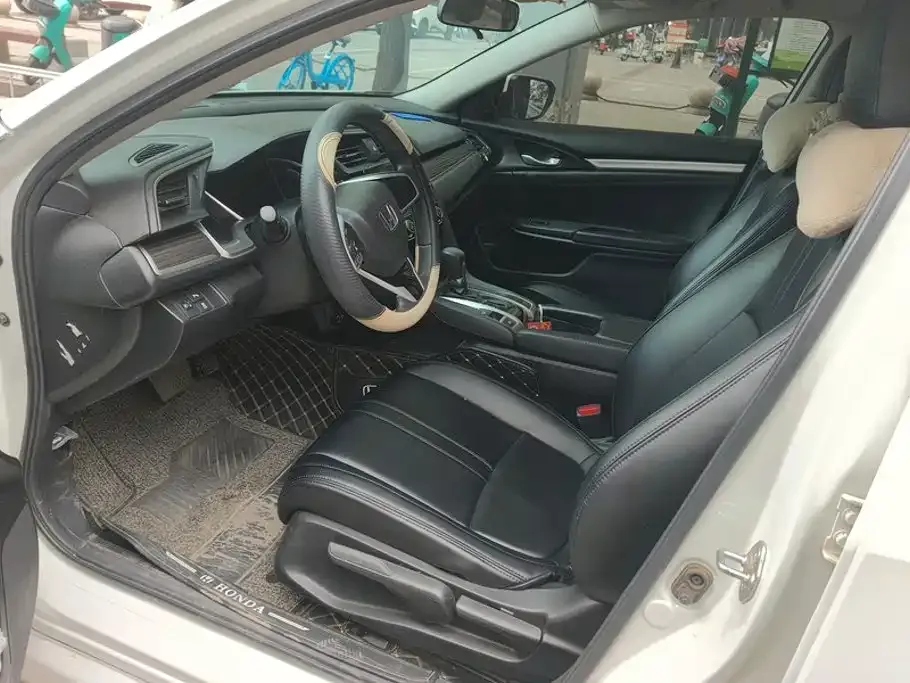 Honda Civic — фото 6