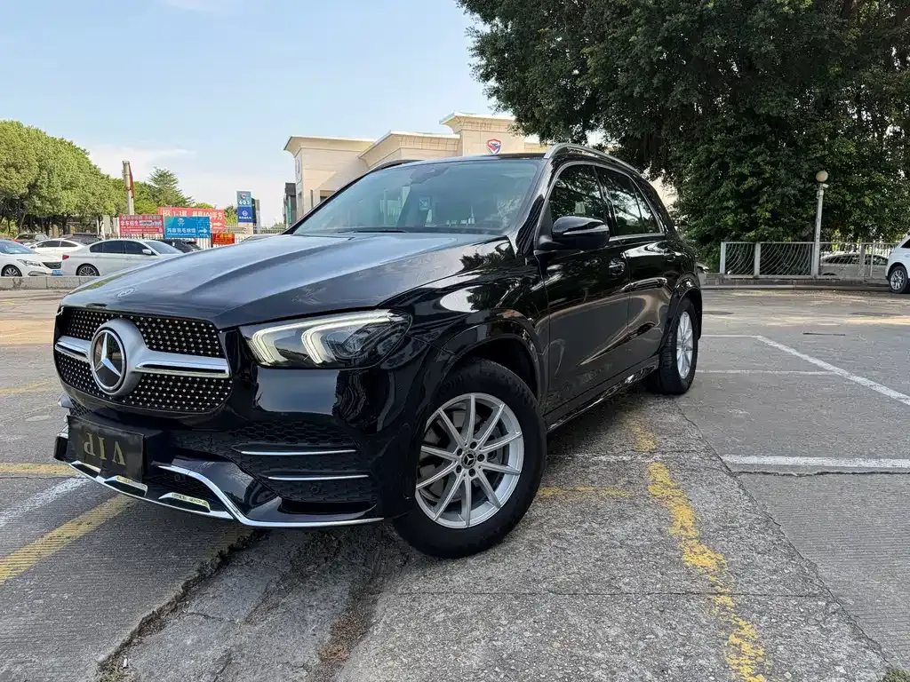 Mercedes-Benz GLE (Import) — фото 1