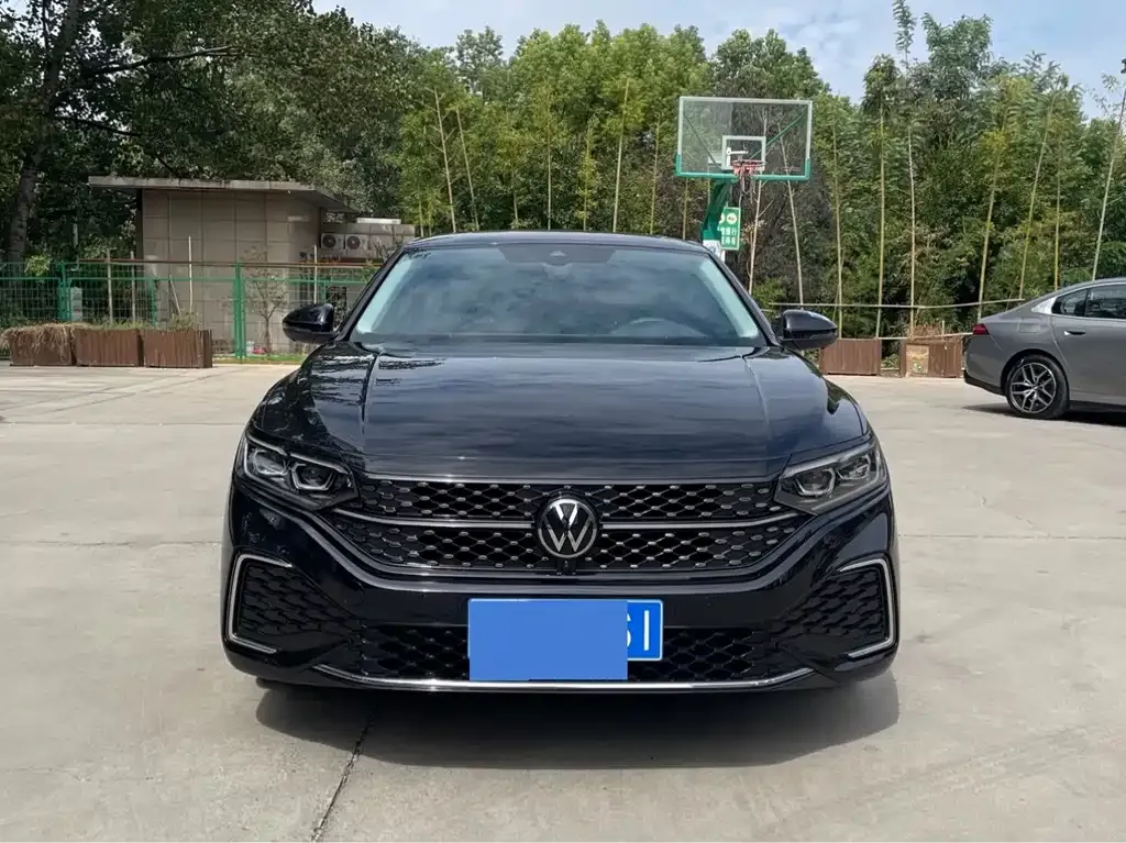 Volkswagen Passat — фото 4