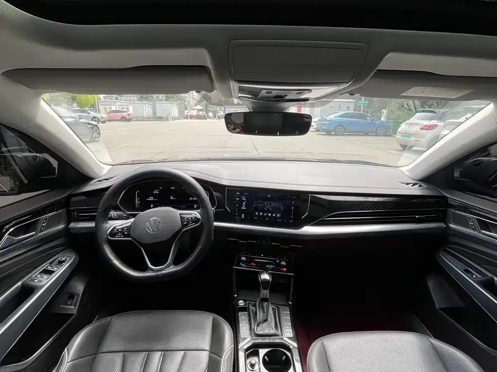 Volkswagen Passat — фото 6