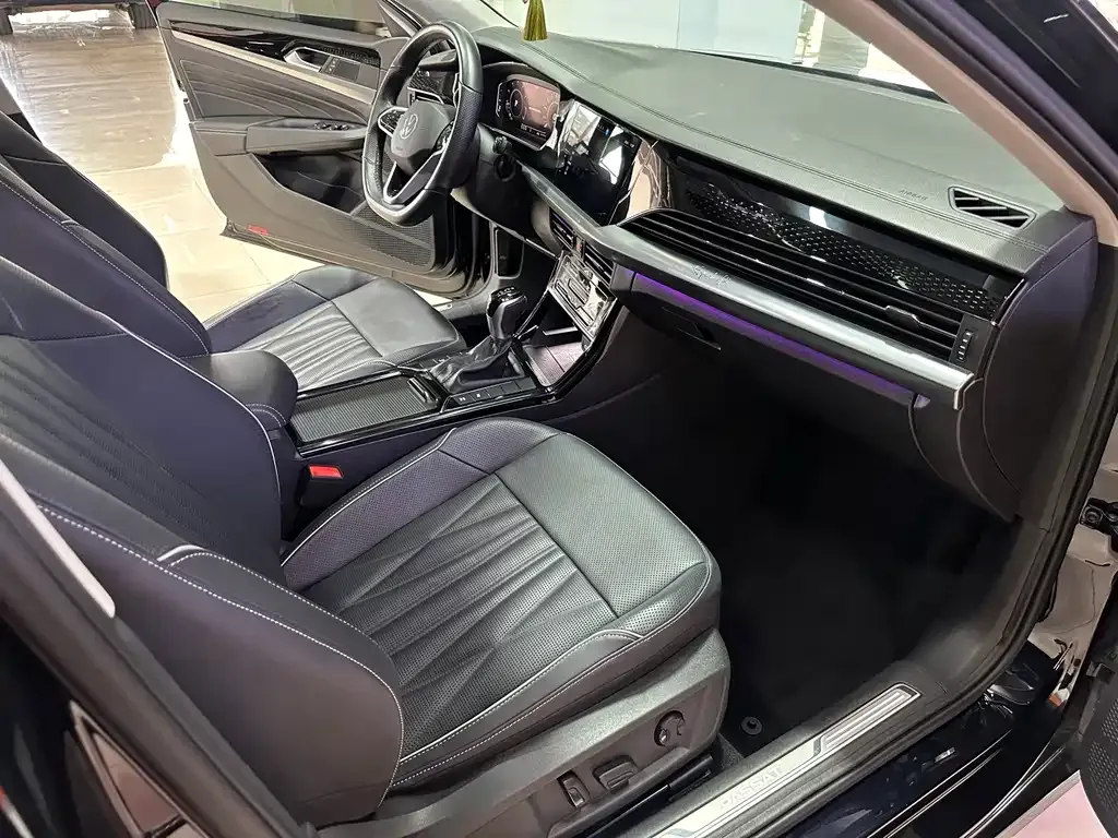 Volkswagen Passat — фото 9