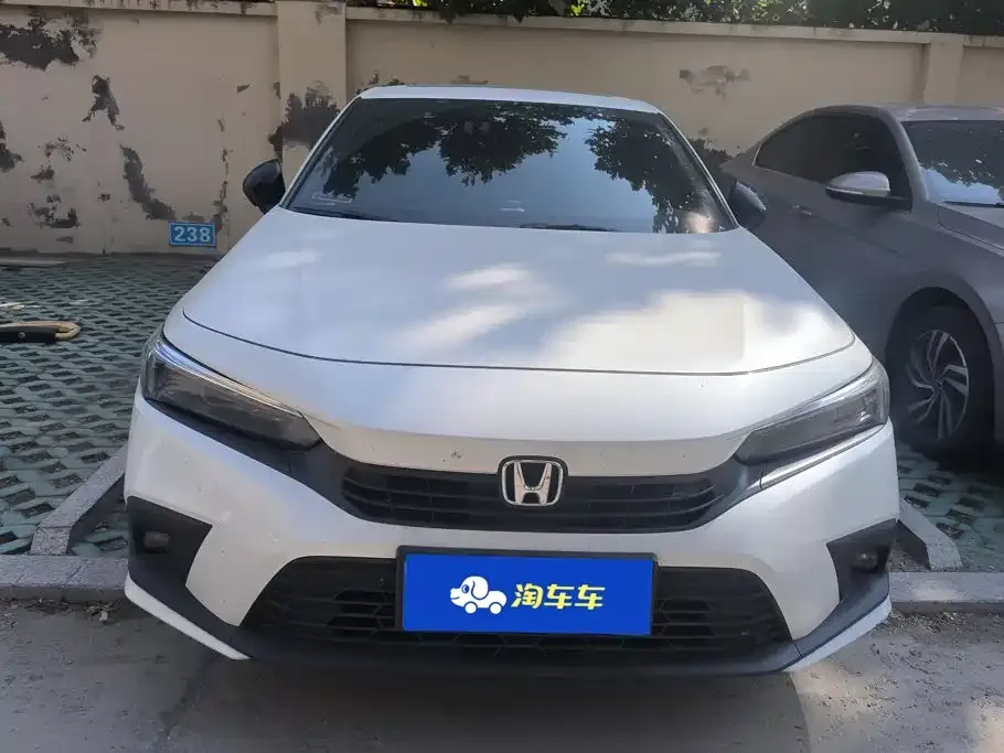 Honda Civic — фото 2