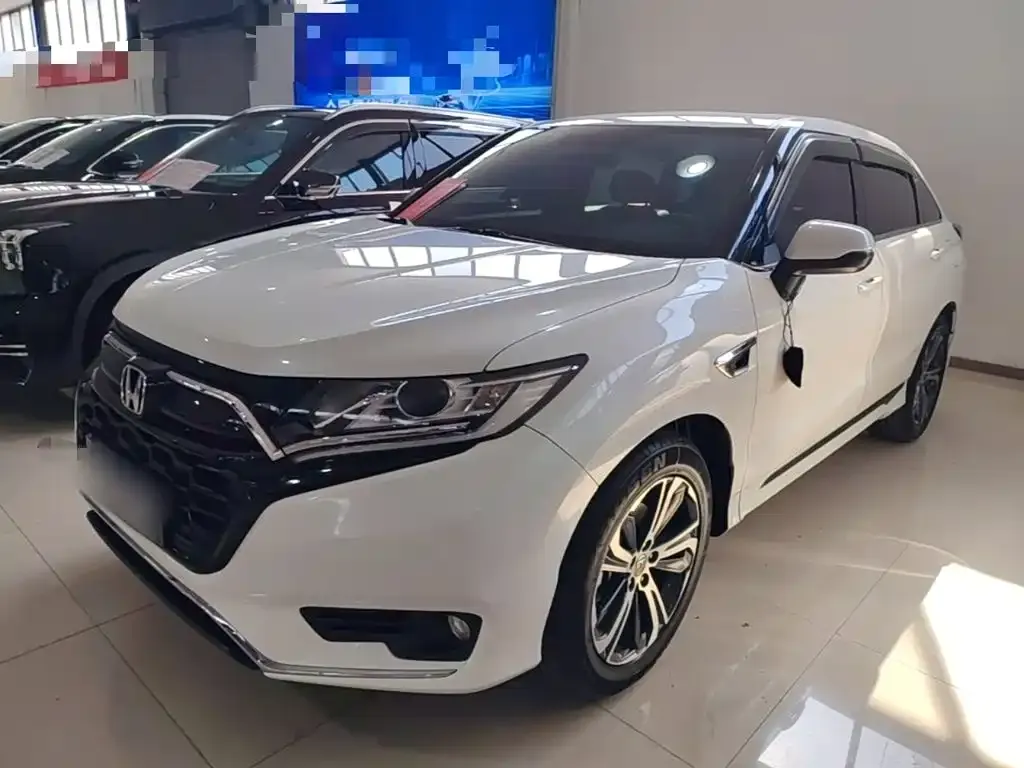 Honda UR-V — фото 1
