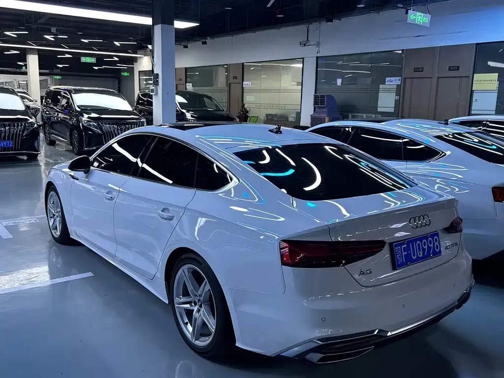 Audi A5 (Import) — фото 3