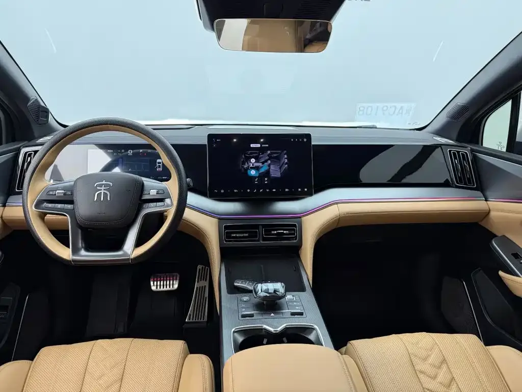BYD L DM-i — фото 2