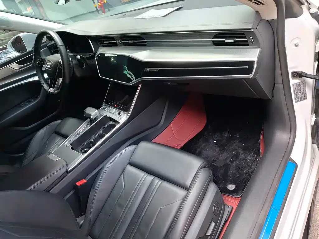 Audi A7 — фото 9