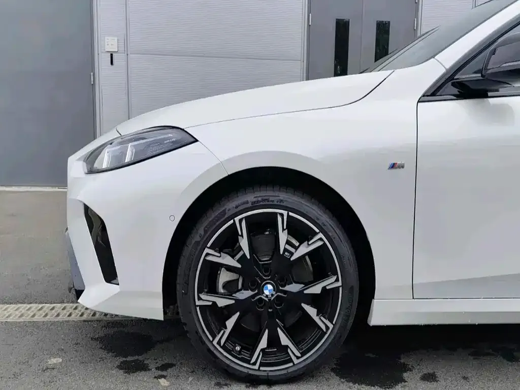 BMW 2 Series — фото 4