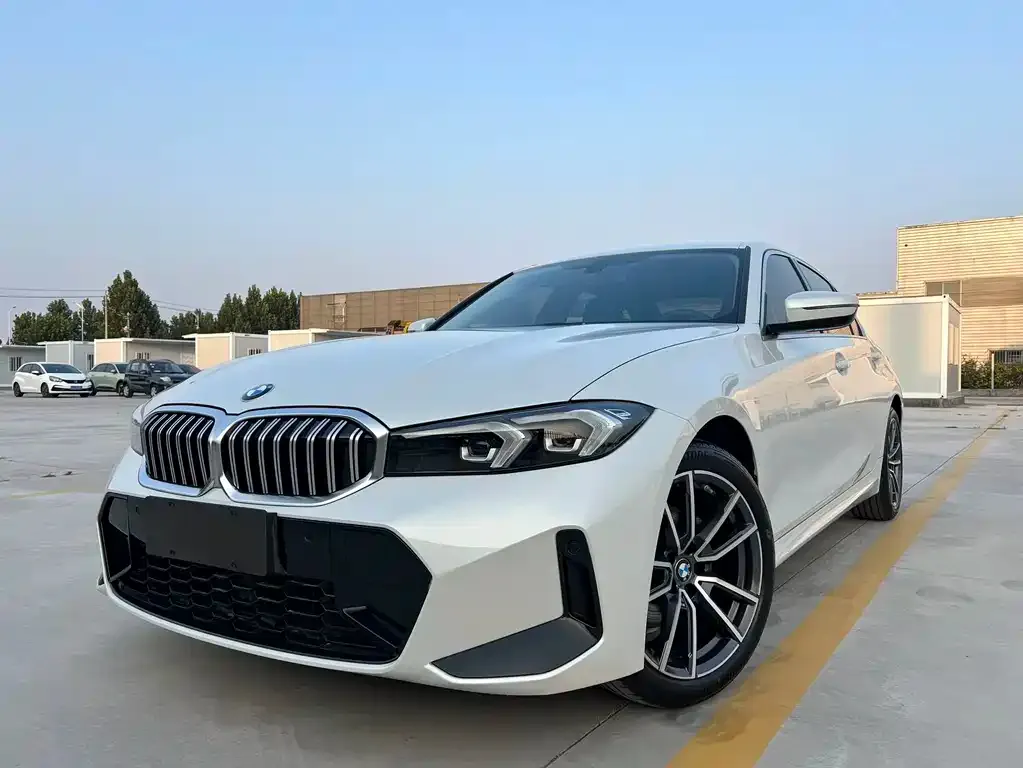 BMW 3 Series — фото 1