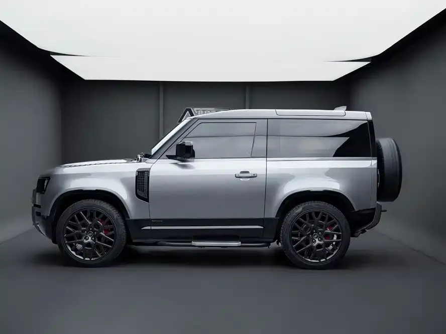 Land Rover Defender — фото 2